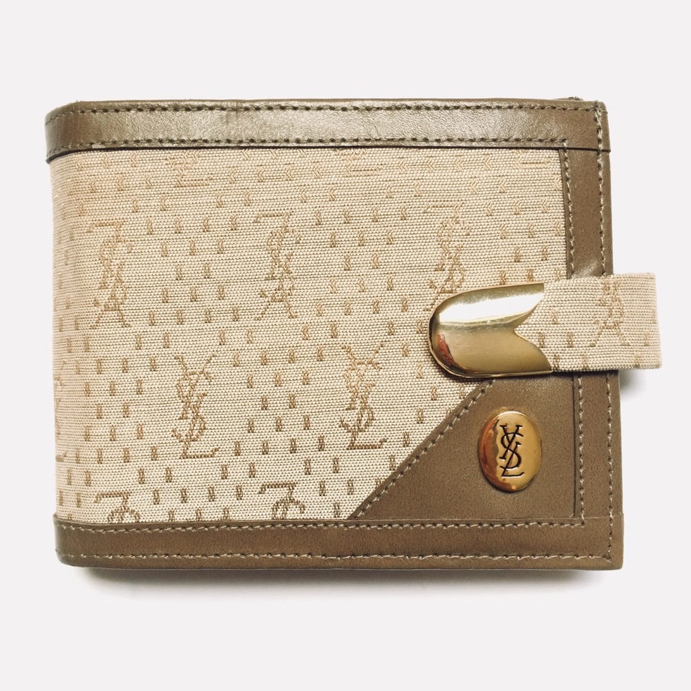 FOLDABLE WALLET